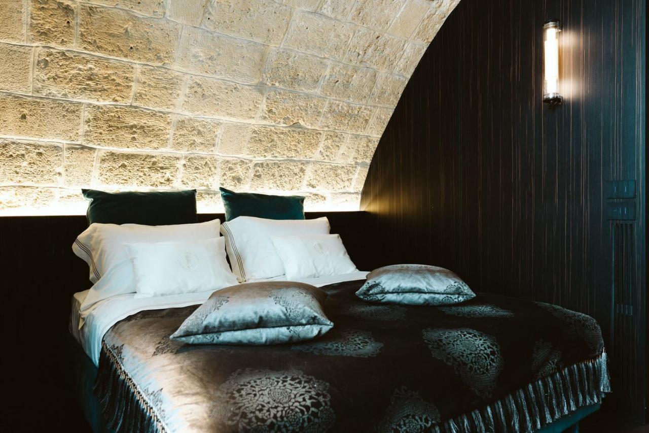 The Harbour - Luxury Living Bed & Breakfast Trani Exterior foto